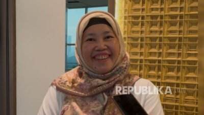 Cara Sulistiyah Menjadi Caregiver bagi Suami Alzheimer